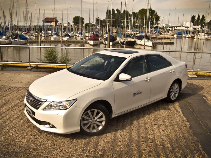 Prueba Toyota Camry, sedán King Size