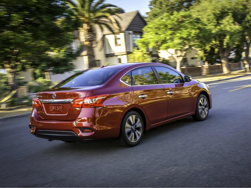 Nuevo Nissan Sentra 2016: Primer contacto