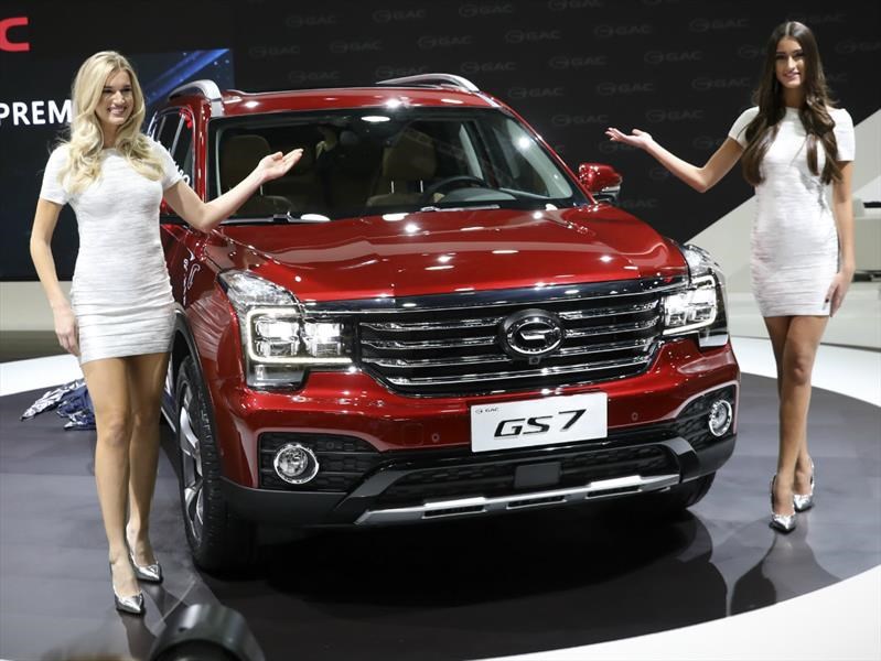 Las chicas del Auto Show de Detroit 2017