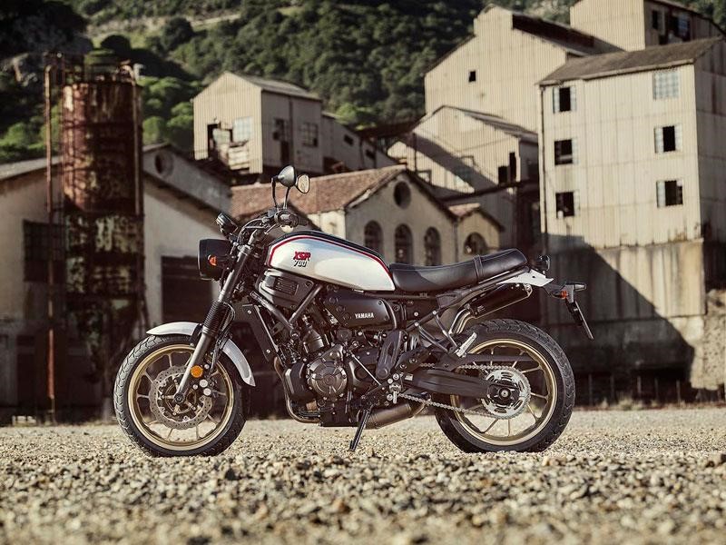 Yamaha XSR700 Xtribute, un homenaje a los setenta