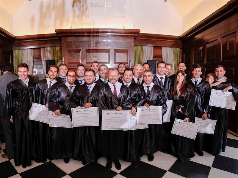 Se recibió la primera promoción de la diplomatura en Postventa de Volkswagen