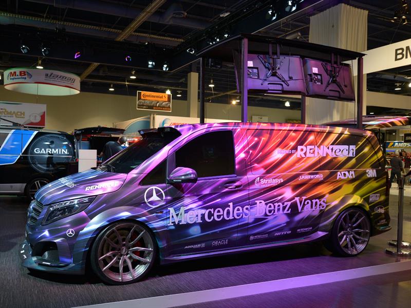 MercedesBenz Party DJ Van por RENNtech
