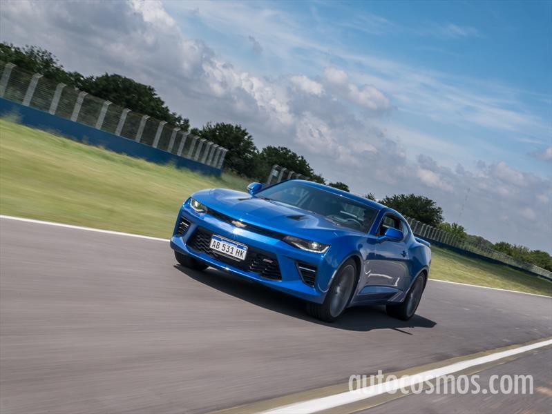 Prueba Chevrolet Camaro SS: Fuerza inteligente