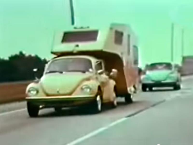 Video: Volkswagen Beetle lo mejor para remolcar un Camper Video: Volkswagen Beetle lo mejor para remolcar un Camper