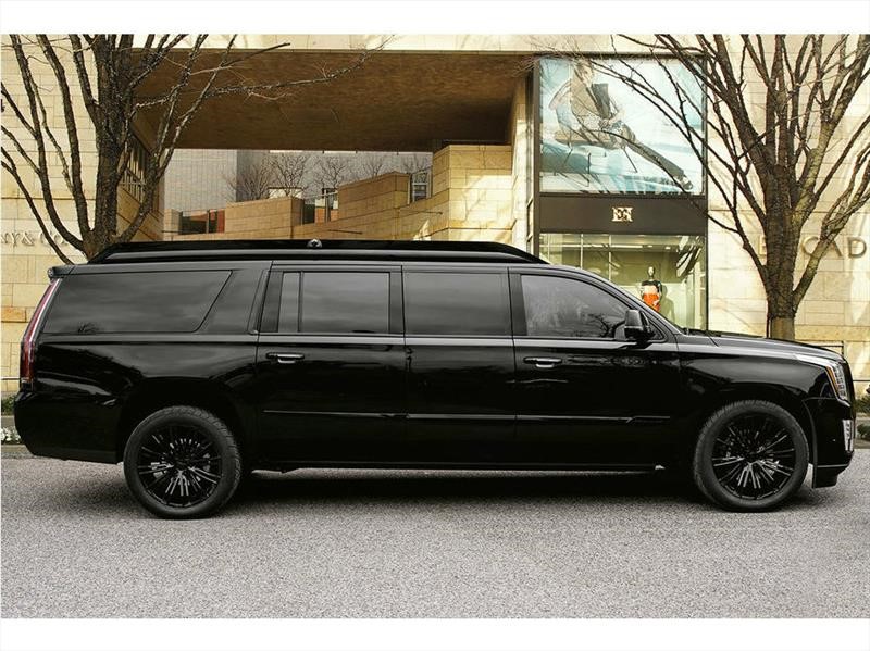 Cadillac Escalade Viceroy Edition por Lexani Motorcars, una lujosa oficina móvil
