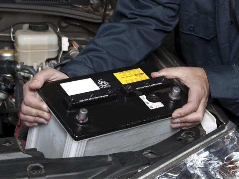 Consejos para cuidar la batería de su carro