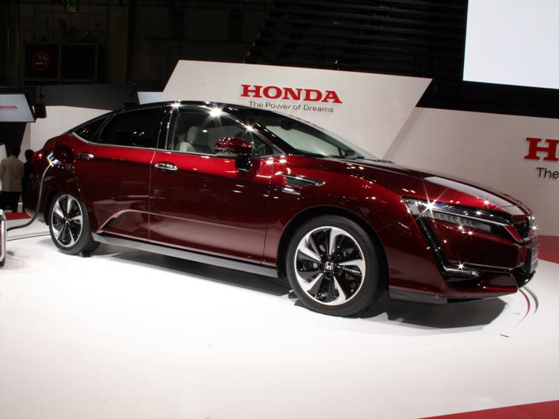 Honda Clarity Fuel Cell se presenta