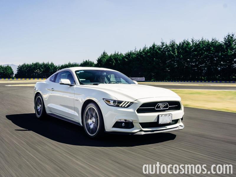 Probamos el Ford Mustang se presenta en el Salón de BA