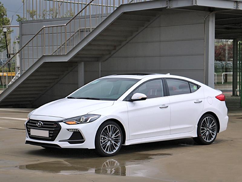 Hyundai Elantra Sport 2017: Ofrece 201 caballos de ... Hyundai Elantra Sport 2017: Ofrece 201 caballos de ...