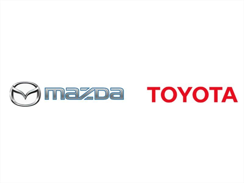 Mazda y Toyota formalizan alianza