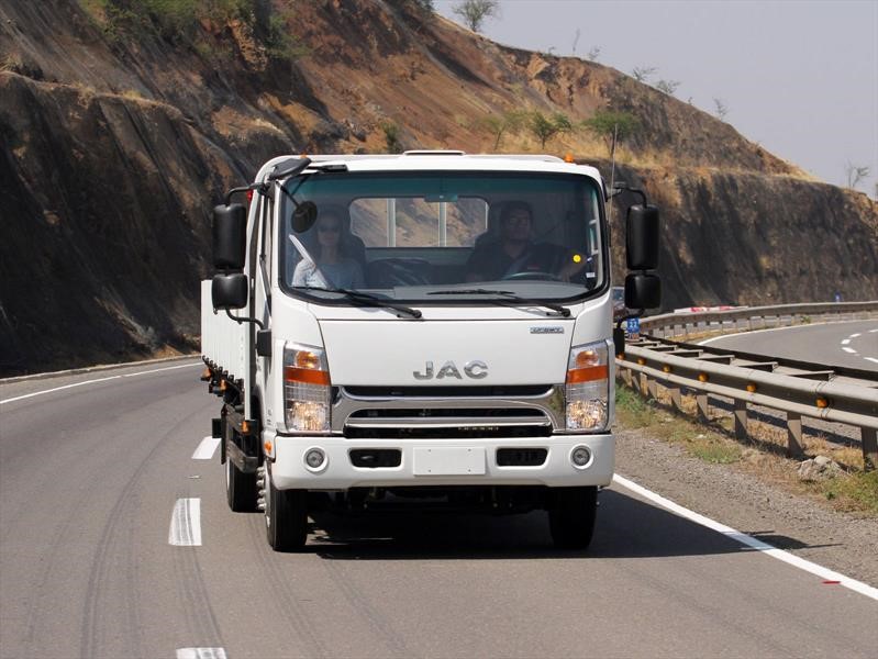 JAC Motors cumple 10 años en Chile