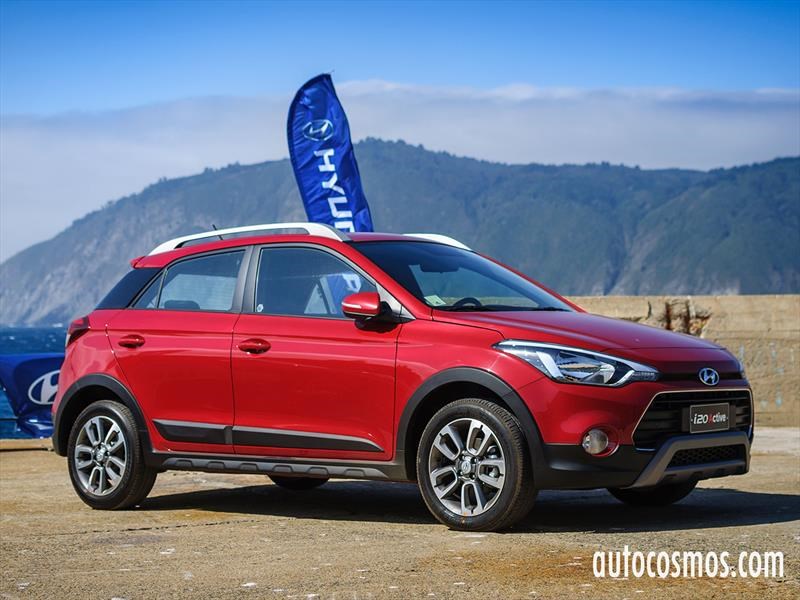 Hyundai i20 Active 2017 desembarca en Chile por $10.790.000