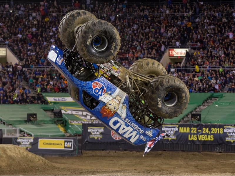 Video: Los 10 mejores saltos de Monster Trucks durante 2017