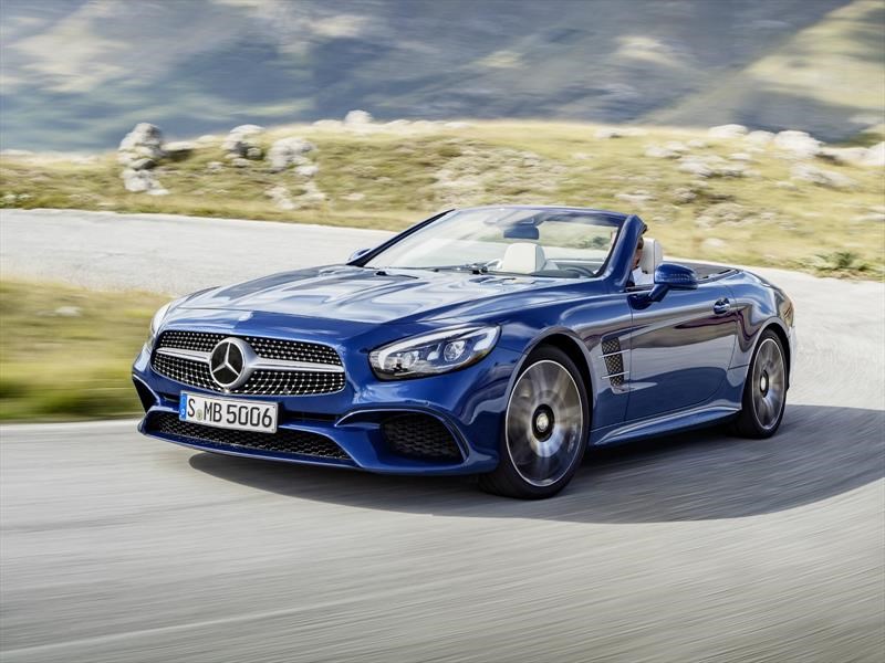 Mercedes-Benz SL400 brilla en Bogotá