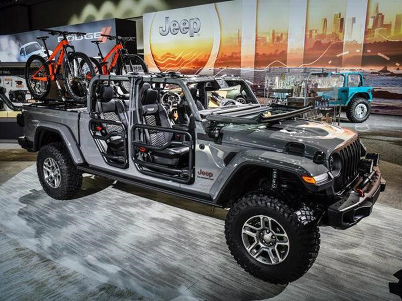 Video: Más de 200 piezas Mopar para la Jeep Gladiator