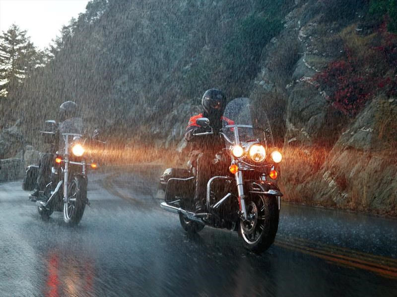 Tips Para Conducir Una Motocicleta En Lluvia 6715