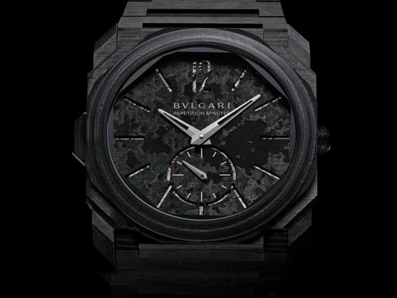 Bulgari Octo Finissimo Minute Repeater Carbon debuta