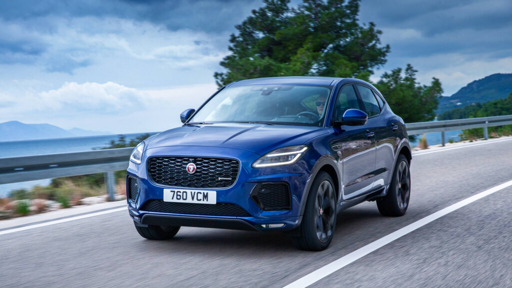 Jaguar EPace 2021, la más pequeña de la gama también se