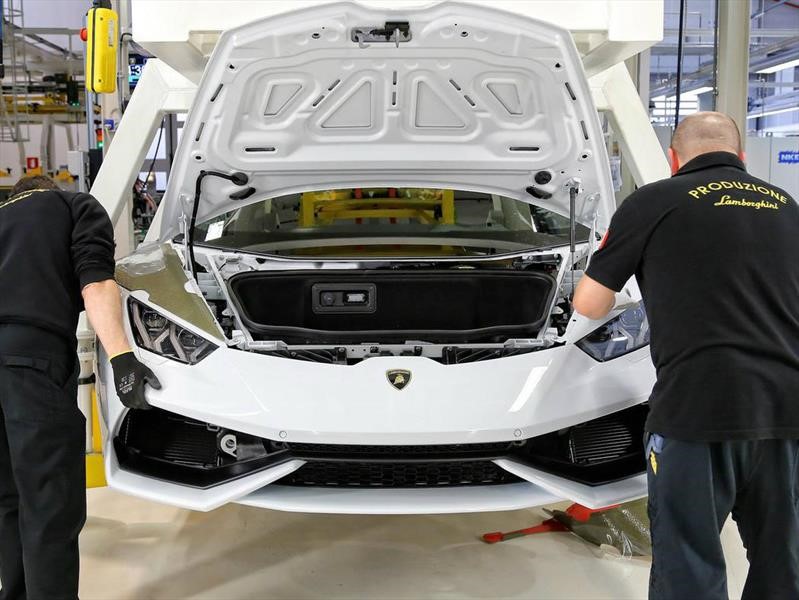 Lamborghini desacelera su producción para no perder exclusividad