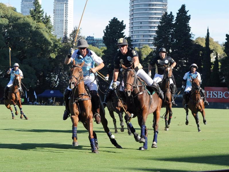 Volkswagen agasajó al seleccionado argentino de polo