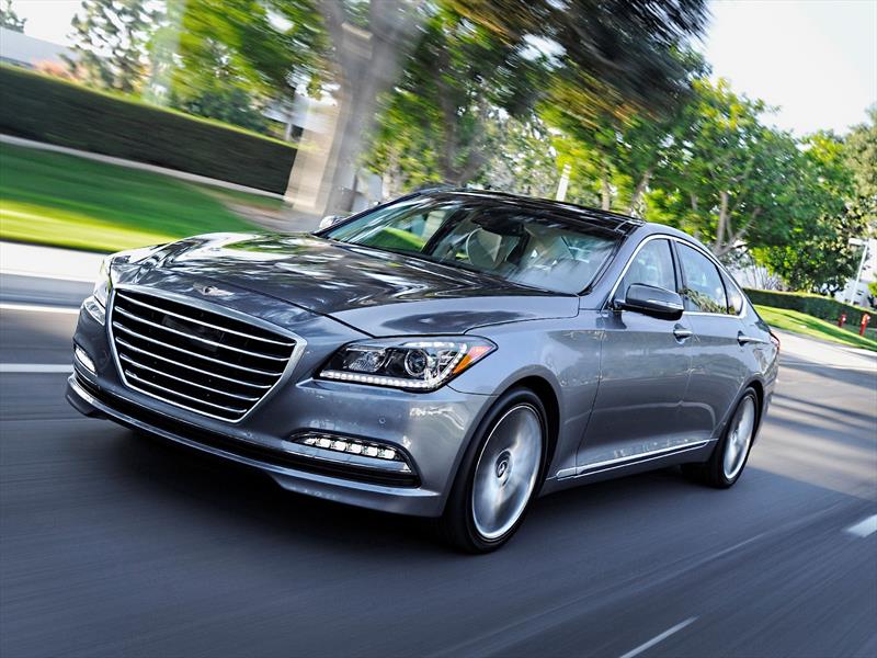 Hyundai Genesis 2015 se presenta