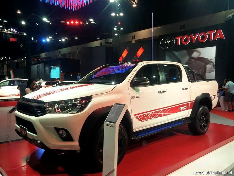 Toyota Hilux 2016 podría tener versión deportiva ... Toyota Hilux 2016 podría tener versión deportiva ...