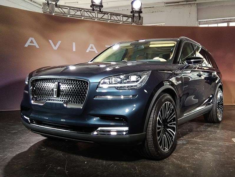 Lincoln Aviator 2019 confort de primera para 7 pasajeros