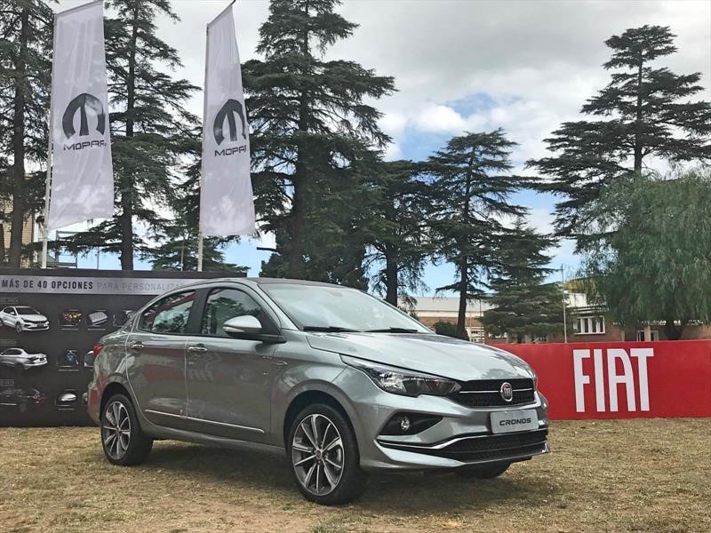 Fiat Cronos, el regreso al mercado de los sedanes