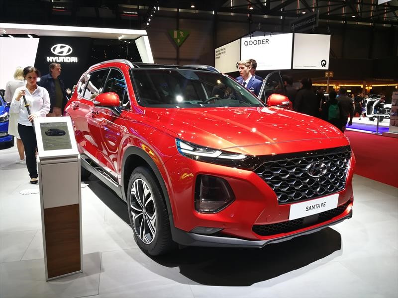 Hyundai Santa Fe 2019 se reinventa