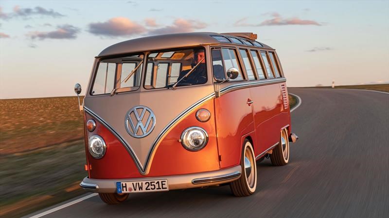 Volkswagen E Bulli La Combi Vuelve En Formato 100 Electrica