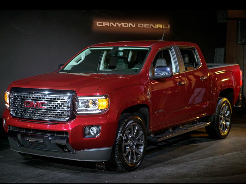 GMC Canyon Denali 2017, lujo y confort para una pickup mediana GMC Canyon Denali 2017, lujo y confort para una pickup mediana