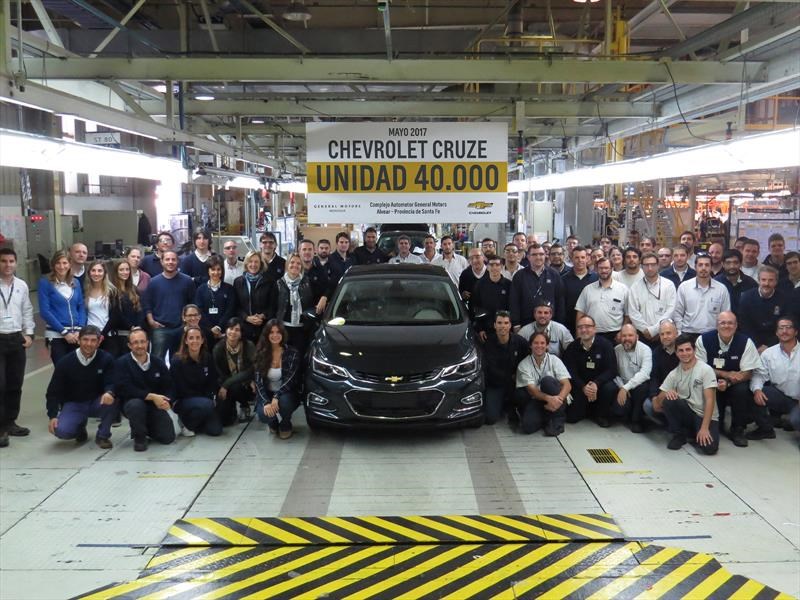 Ya se fabricaron 40.000 unidades del Chevrolet Cruze
