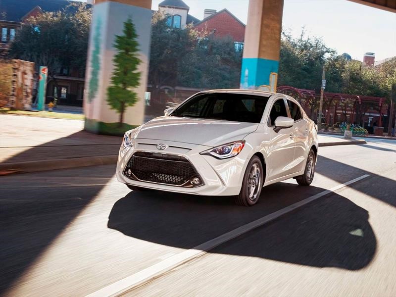 Toyota Yaris R 2019 se presenta