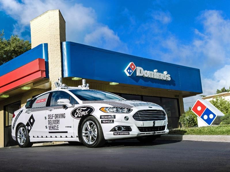 Ford autónomos son los repartidores de Domino’s Pizza