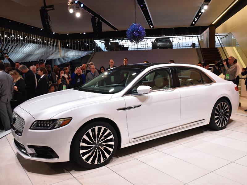 Lincoln Continental 2017, el regreso del buque insignia