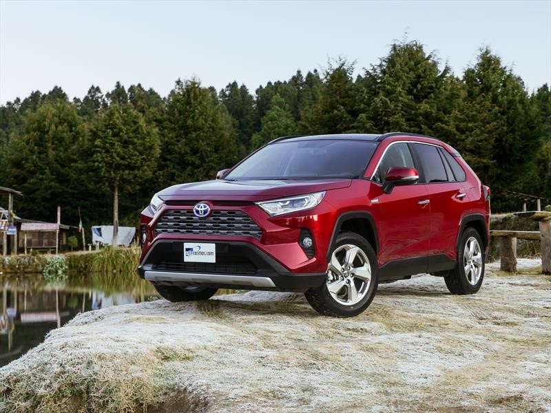 Manejamos la Toyota RAV4 2019