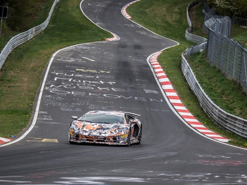 Lamborghini Aventador SVJ tiene el trono de Nurburgring