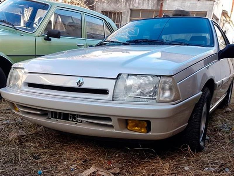 Subastan Renault Fuego GTA Max de Maradona