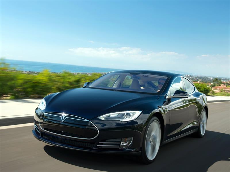 Tesla Model S es el mejor auto jamás evaluado por Consumer Reports