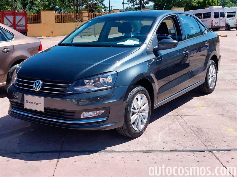 Volkswagen vento 2016