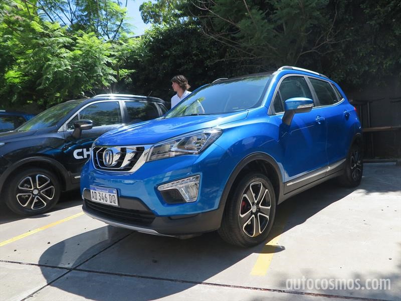 Changan CS15 y CS75 se lanzan en Argentina