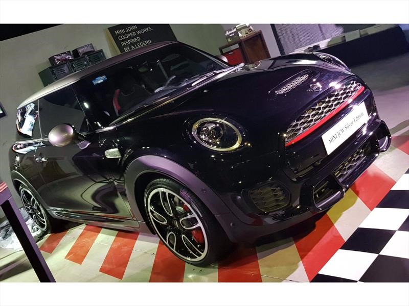 MINI lanza un JCW Silver Edition específico para Latinoamérica