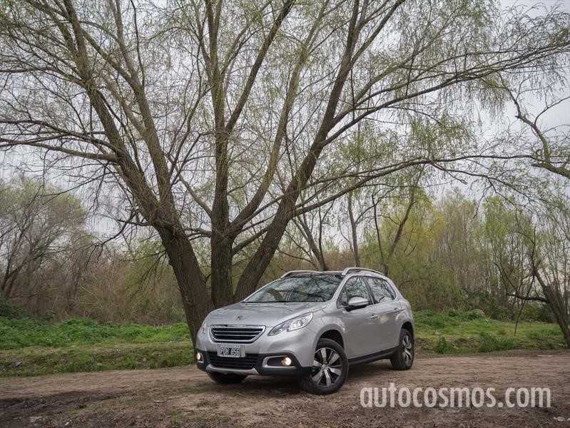 Peugeot 2008 lanza una nueva campaña para el público joven