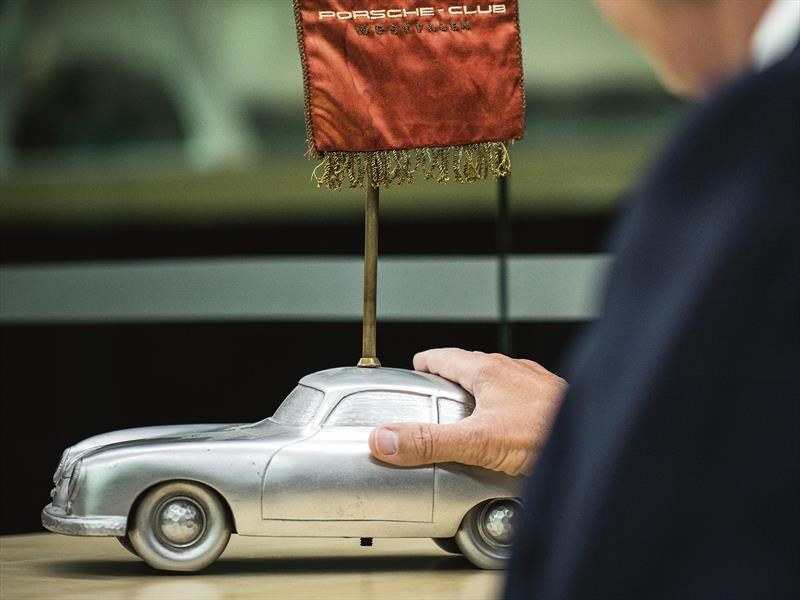 El Porsche Club celebra 65 años de vida