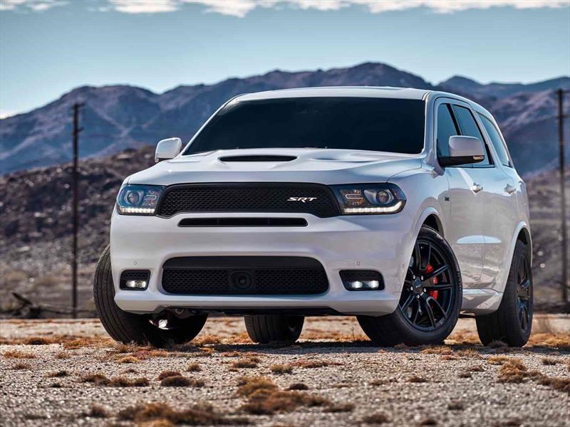 Dodge Durango SRT 2018, diversión para siete