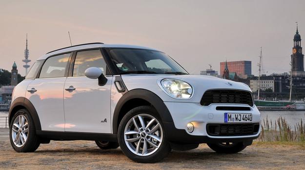 Lexus y MINI las mejores en satisfacer al cliente al comprar un auto