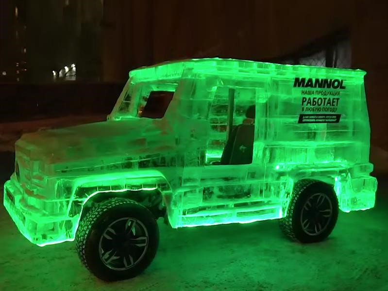 Video: Una sorprendente réplica del Clase G hecha de hielo