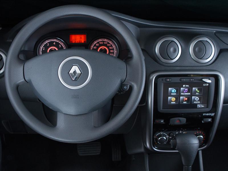 Renault Sandero, Stepway y Duster 2014 con nuevo sistema Media Nav