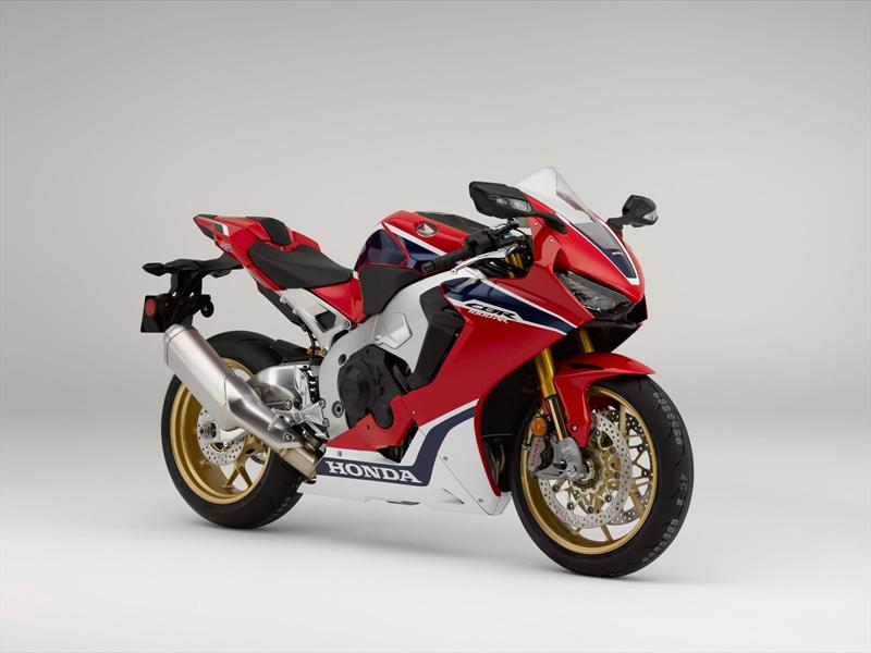 Honda CBR1000RR SP 2017 se presenta