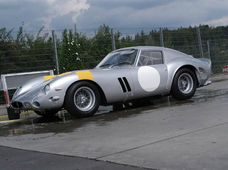 El auto más caro del mundo es una Ferrari GTO de 1963